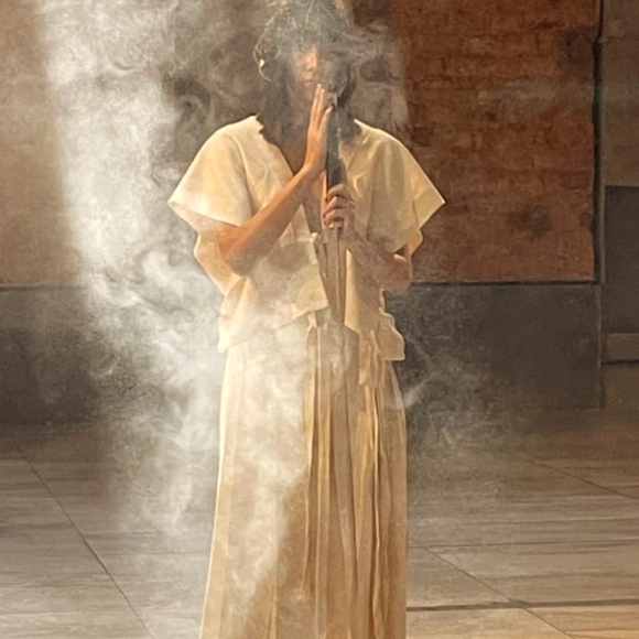 Kimomo Alejandra Raw organic Top wear so many ways Your new golden wardrobe fav! - Picture 4 of 7